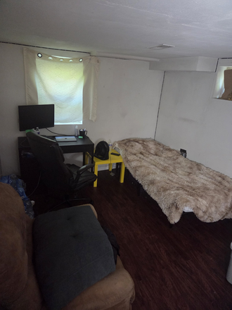 Room - Private room in 6 Bed 3 Bath house, Near University of Maryland College Park