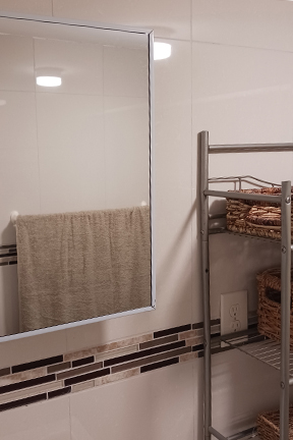 bathroom - Beautiful Studio in front FIU Apartments