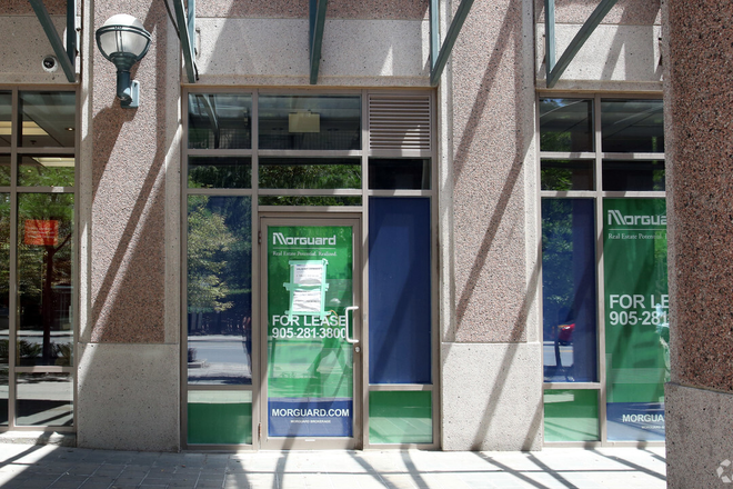 Entrance - The Bay Club Apartments