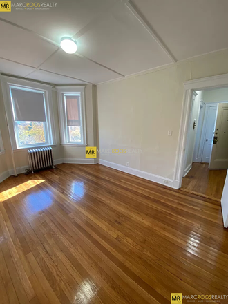 Call call or text Arezou at 617-584-7817 - GREAT 1 BEDSPLIT W/MODERN KITCHEN AND BATH!! NO BROKER FEE! H&HW INC.!! Apartments