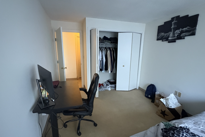 bedroom 1 - 2 bed, 2 bath in Union Square Apartments