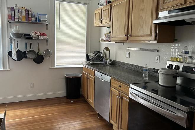 kitchen - 80 Chestnut Street, Unit #2, Brookline, MA, 02445