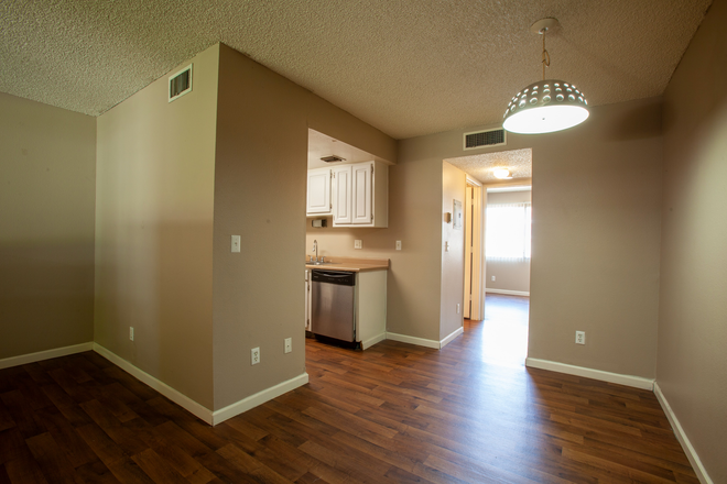 Dining Room - 1 Bedroom for Spring 2026 Semester! Move in early January!