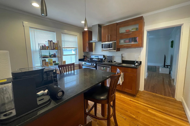 Kitchen - Modern 4 bed w/ 2 car parking incl. & multiple outdoor spaces! NO FEE Apartments