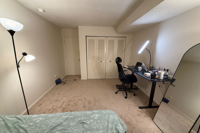 Bedroom - Lease Transfer at Brandywine Apartments : Available Jan 1- Aug 26