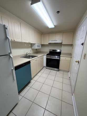 Kitchen - 2BD/2BA (Util. Incl.) - Across Emory Clairmont Campus Condo
