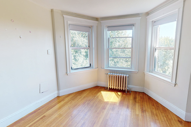 ! - Fenway 1 bed with heat and hot water included, video tour + floorplan available! Ref #150034920 Apartments