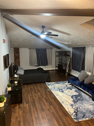 Entire Space - Cozy Azul Studio in Providence Modern, Clean & Convenient Space Apartments