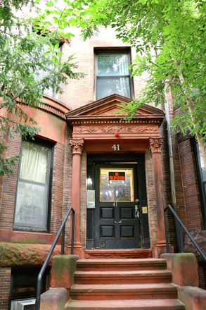 Exterior - 1 Bed Bath Fenway/Kenmore No Brokers Fee Apartments