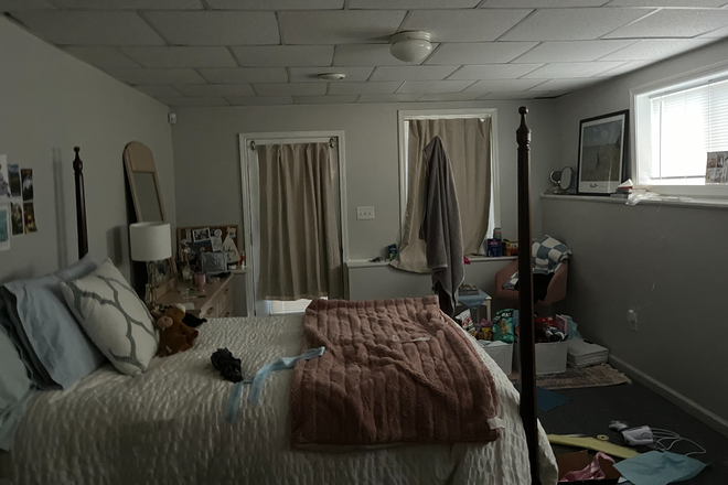 Other basement bedroom! - Fall semester sublease - great location, very walkable!