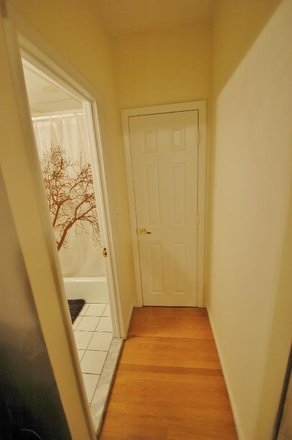 42 - Spacious 2 Bedroom apartment a few minutes from Campus !