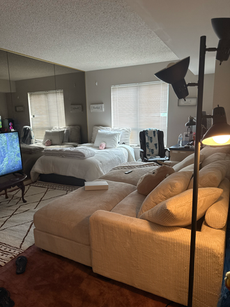 Bedroom - Apartment Close to Salus at Drexel