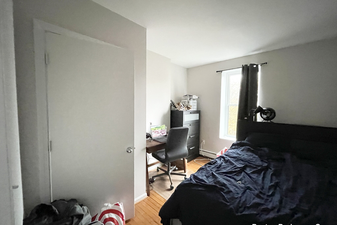 Bedroom - Walk to Berklee! | Fully Applianced Kitchen | Open Concept Living Apartments