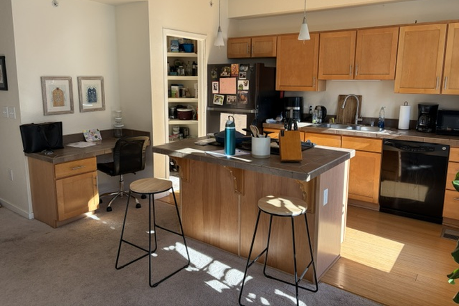 Kitchen - Landmark Lofts