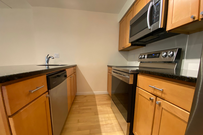 1 - RENOVATED 2 bed 1 bathroom at Douglass Park, central air, in unit laundry Apartments