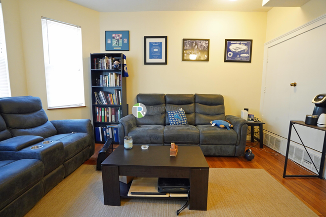 1 - AVAIL NOW-Gorgoeus Allston 3 bed. Easy MBTA, No Fee! Apartments
