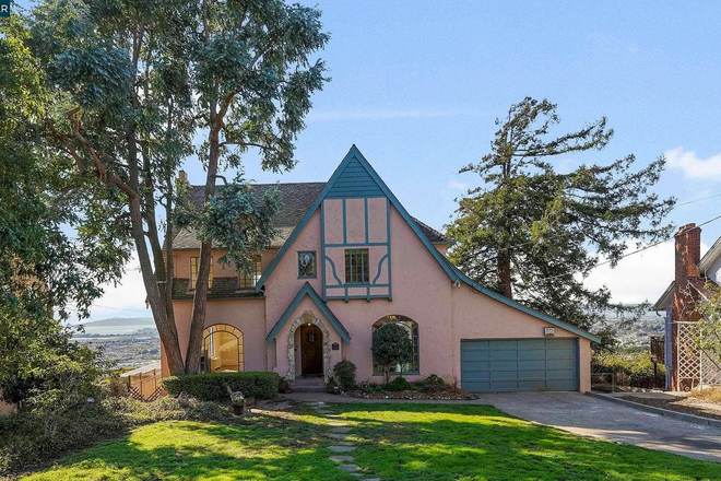 See other photos in the Zillow link - Beautiful Large Home in El Cerrito Hills (15 minutes from campus)