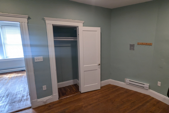 Main Area/Kitchen - 55 Park Drive Apartments