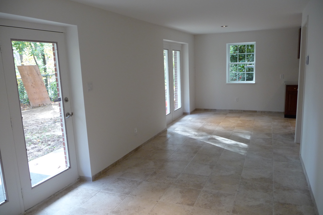 Living area - One Bdrm Apartment,  8 min Walk to Campus, All Utilities Included