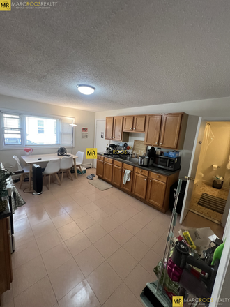 Call NOW for showings! 617-236-8550 - PROSPECT ST - LRG 2BR/1BA IN INMAN SQ NEAR MBTA RED LINE FOR *9/1/2025* W/ LNDRY IN BLDNG, EIK! Apartments