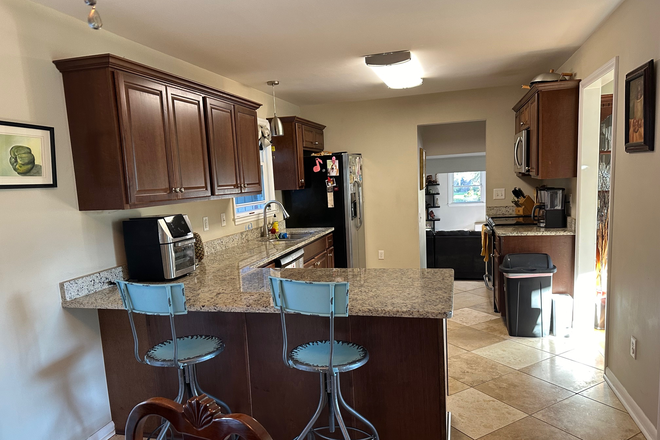 Kitchen - Great Room to Rent in a Quiet and Safe Neighborhood House