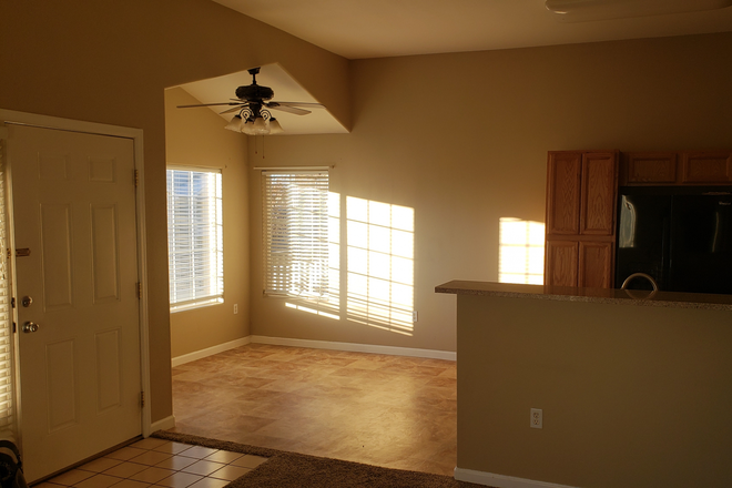 3 - AVAILABLE 6/5: 1146 Opal St. #202 Condo