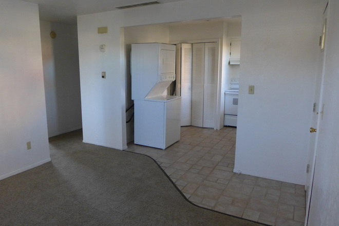 2 - August Preleasing: 1195 35th St #A, #D Apartments