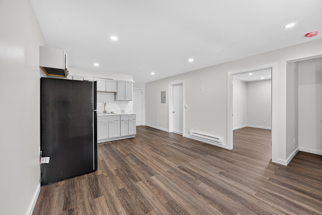  - Apartment Close to Campus
