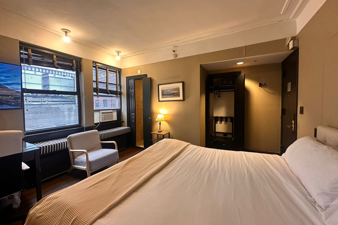 bedroom 1 - Studio at Midtown West- the Mansfield Residence Apartments