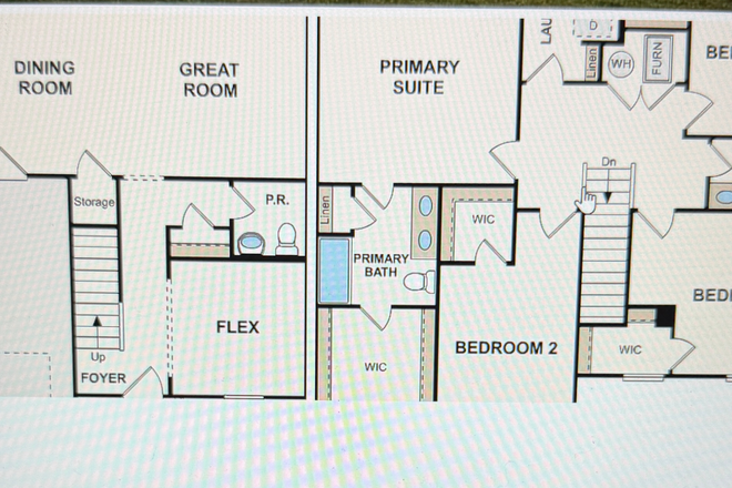 2 story floor plan - House close to campus