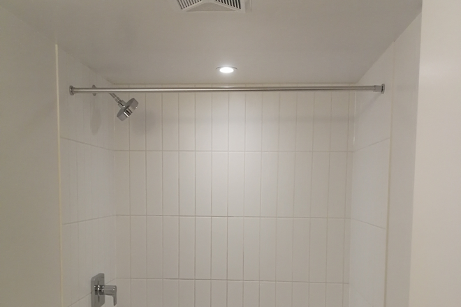Bath - Furnished Britt condo bachelor/studio one year term rental September 1st