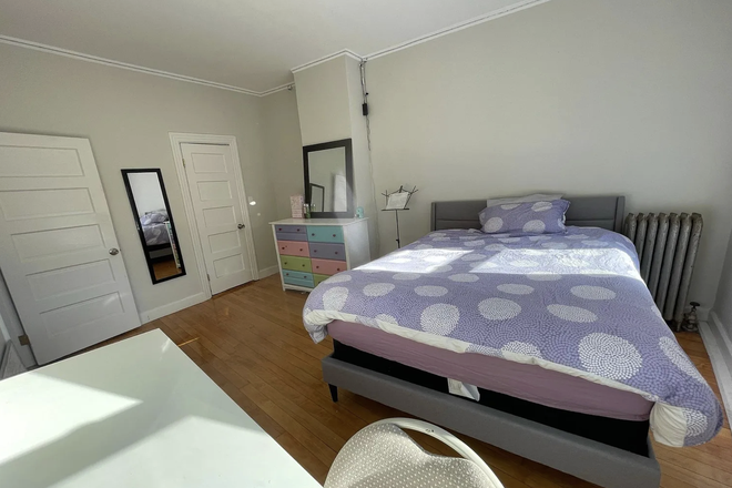upstairs bedroom - Off campus house/1 Wallingford