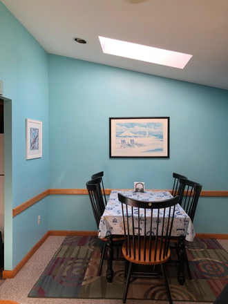 Dining Area - Available for a group of 3! Cozy 3 bedroom in House