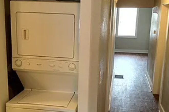 Hallway - 115 South 6th Street Apartments