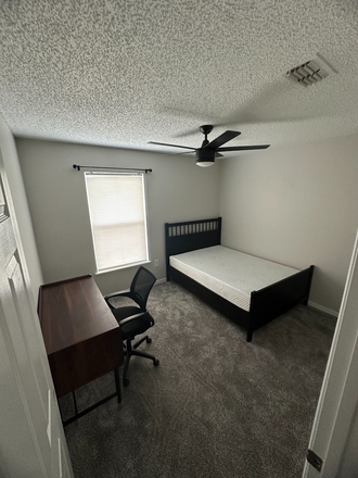 bedroom, new carpet, pic does not show dresser that is included - Ashington Park 1 Bedroom / Male Shared Home / $1000 includes utilities