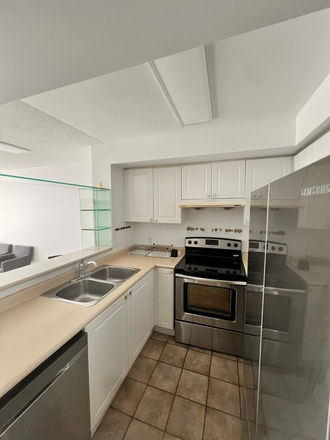 Kitchen - 2 bedroom 2 bathroom for 1350 each