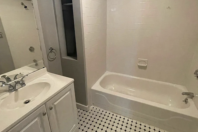 Bathroom - Looking for Sublet starting May OR June, close to greenline and campus