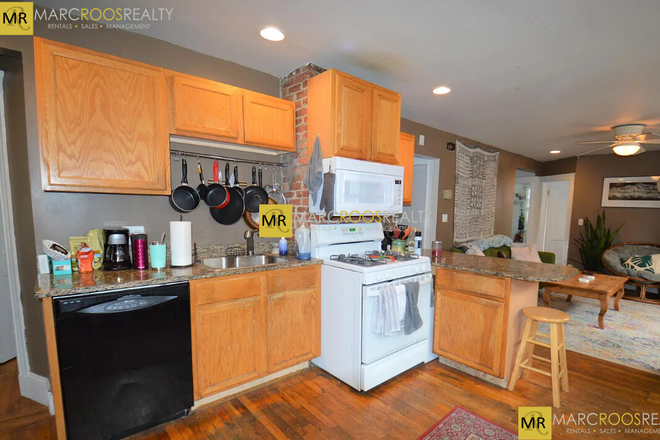 KITCHEN - BU WEST  4 BED 2 BATH WADSWORTH ST 09/01 IN UNIT LAUNDRY Apartments