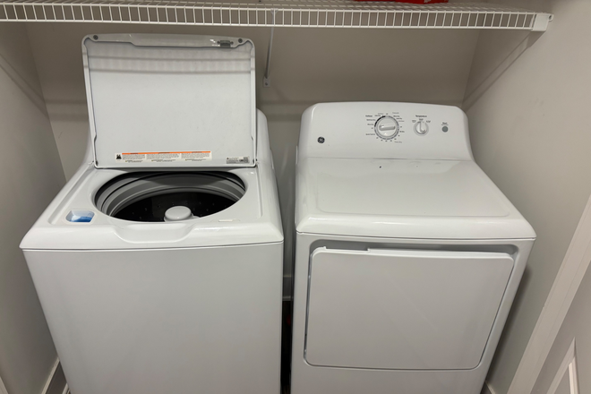 washer and dryer - Union sublease