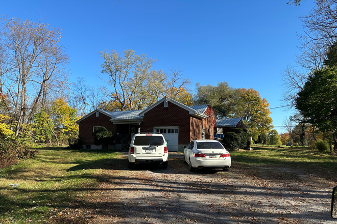 Front of House - 304 Virginia Street House