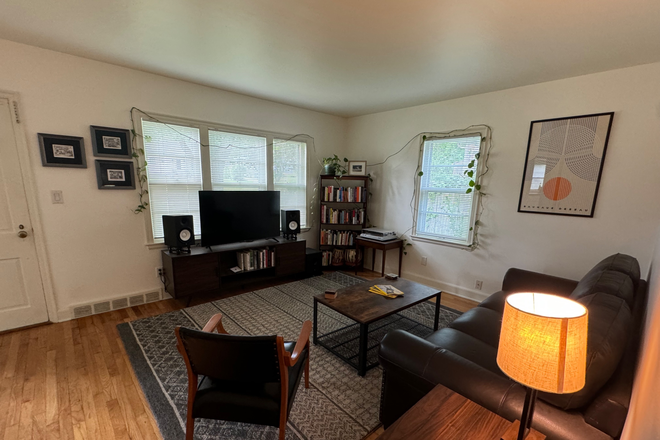 Living Area - FOR RENT: 2 Rooms Near UI Campus (Fully Furnished/All Utilities Included)