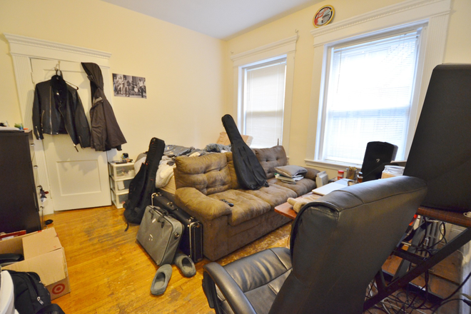 Bedroom - One bed split with 2 Separate Rooms in Fenway across Target 9/1 Apartments