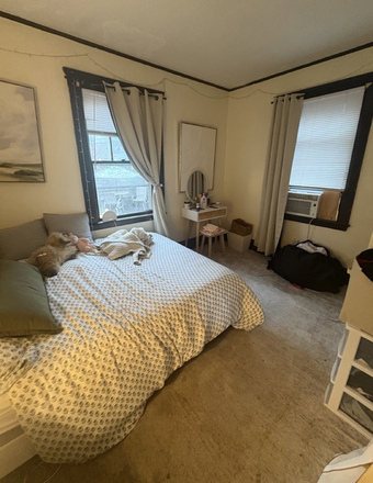 Bedroom available. - Single Bedroom Available with Utilities Included. House