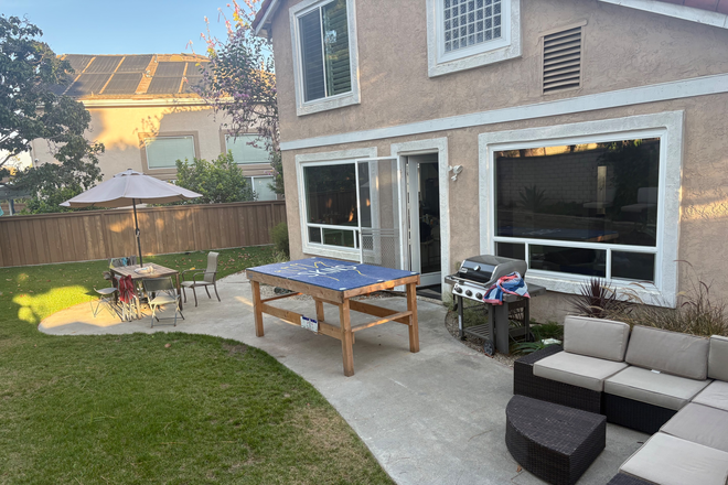 Backyard - House in sorrento valley