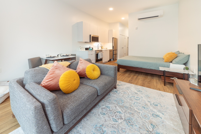 Living space - 26 Spring Apartments