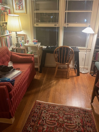 bedroom with couch and desk under windows - Furnished bedroom, kitchen privileges in private home