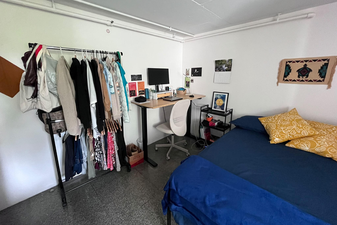 Bedroom - Peabody Terrace: room available, Sep 2026-June 2027, close to campus and Charles River Apartments