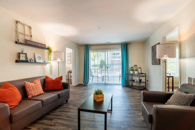 Common area - Latitude 49 Apartments