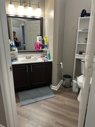 Shared bathroom - Room in the Huntington at King Farm apartments