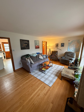 Living room - Harding Ave Townhome